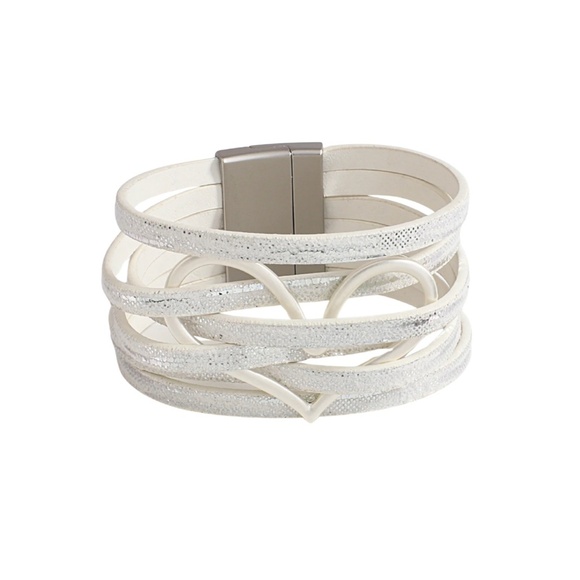 NWT Heart Bangle Bracelet - White & Silver - Picture 2 of 2